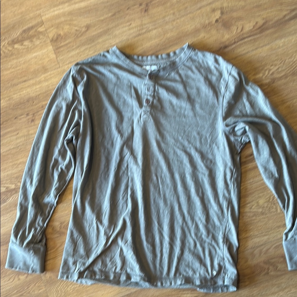 Men's Gray Long Sleeve Henley Shirt